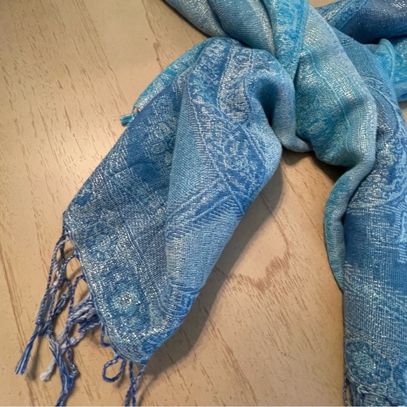 Blue & Silver Metallic Large Scarf – Boho Paisley Wrap70" x 27" - Picture 6 of 9